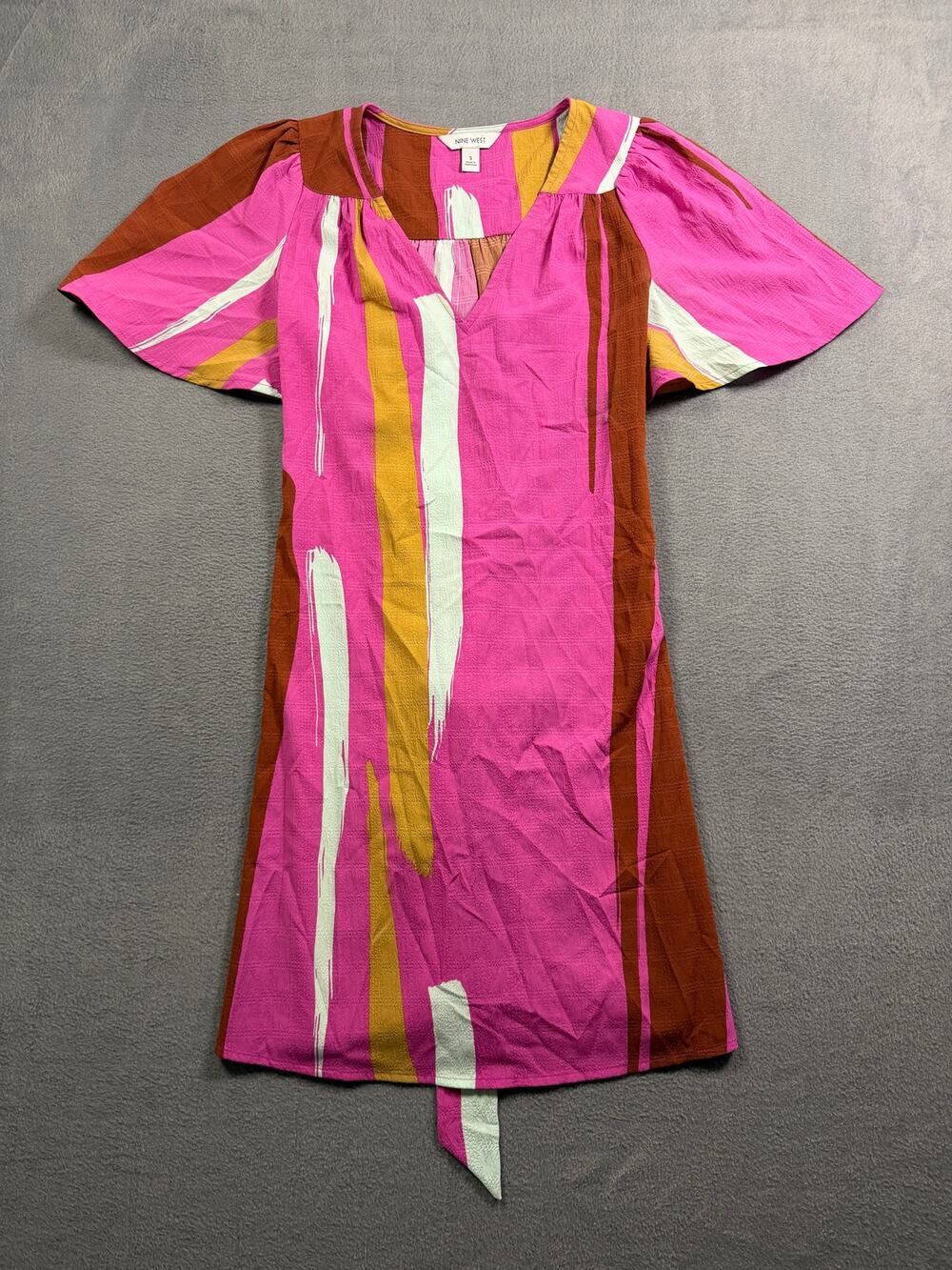 Nine West Abstract Stripe Dress Womens Size S Pink Brown V-Neck Flutter Sleeve